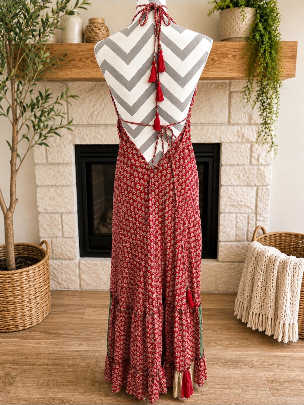 🆕NWT Silk Boho Plunged V Neck Open Back Silky Maxi Dress S One of a kind! - Picture 2 of 5